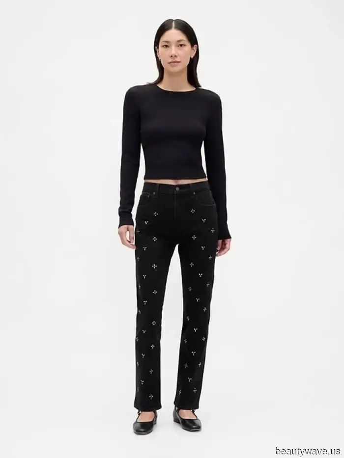 Я провел послеобеденное время, копаясь в Gap&mdash;эти 32 предложения Черной пятницы того стоят