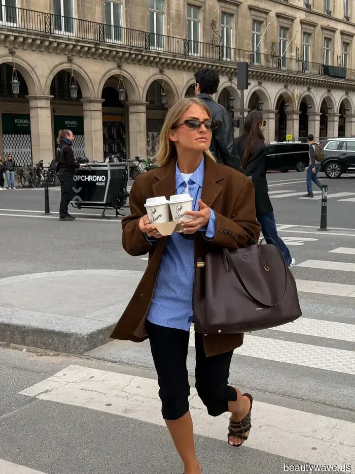 Se sei bloccato in un outfit monotono, ecco 7 look facili che le persone di moda indossano al pub quest'estate.