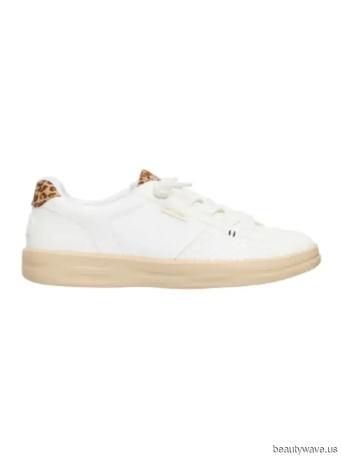 Very Intriguing: Sienna Miller's Most Stylish Summer Ensembles Include Only 6 Anti-Trend Items