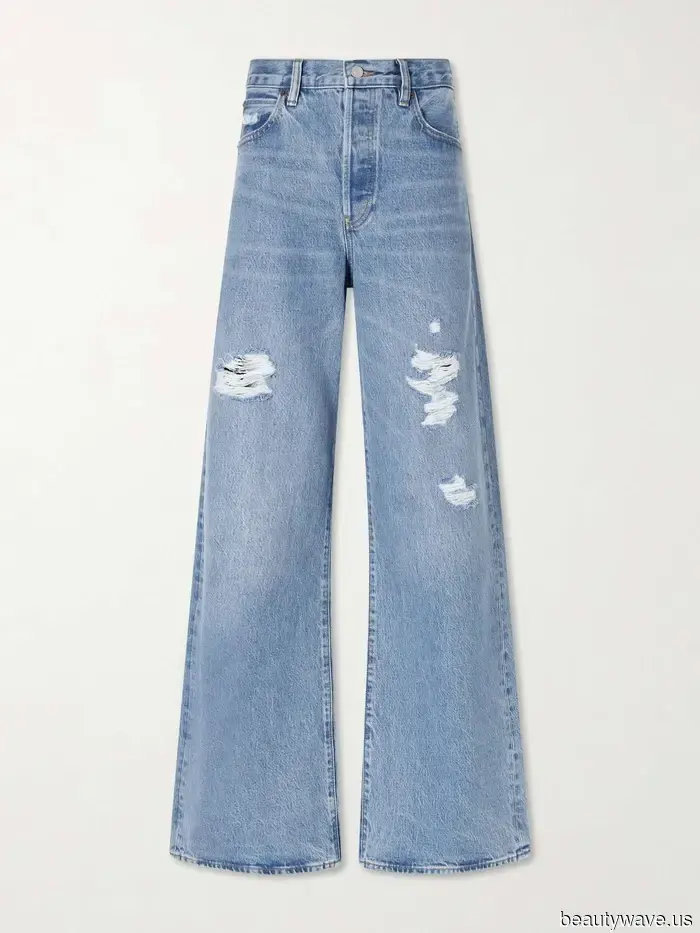Boho blouses are currently trending, but I believe they pair best with this particular jeans style.