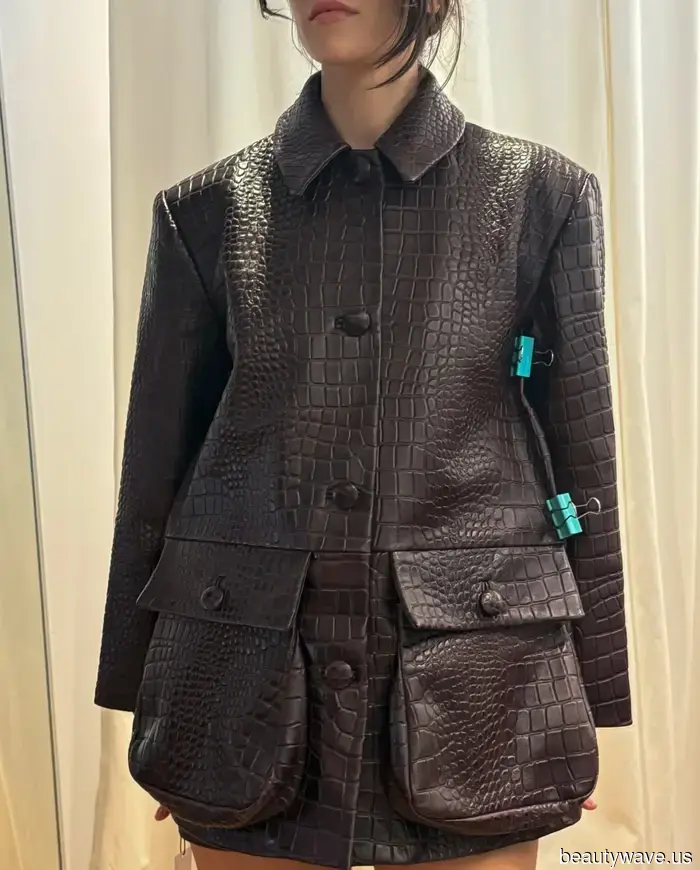 Entschuldigung, Wildlederjacken&mdash;Dieser Frühlingsjackentrend hat euch einfach komplett übertroffen.