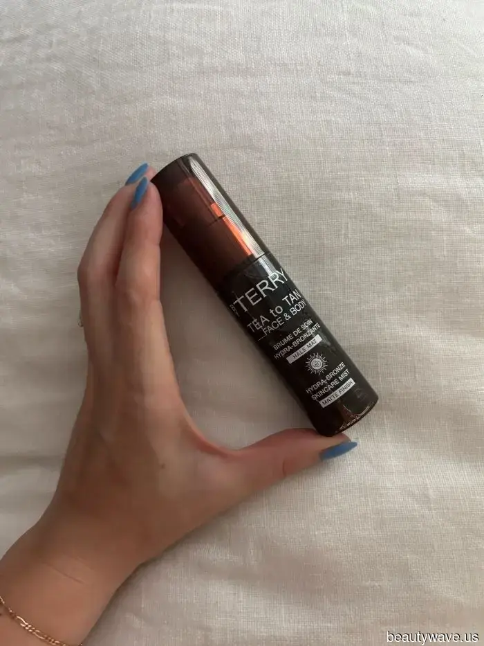 Ogni Beauty Editor che conosco giura su questo prodotto per un bagliore abbronzato.