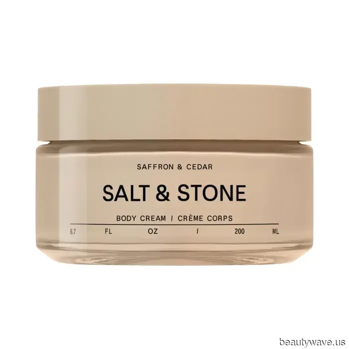 Mentally, We're Embracing Fall—11 Bodycare Products the WWW Editors Are Using Before Scaly Skin Season Starts