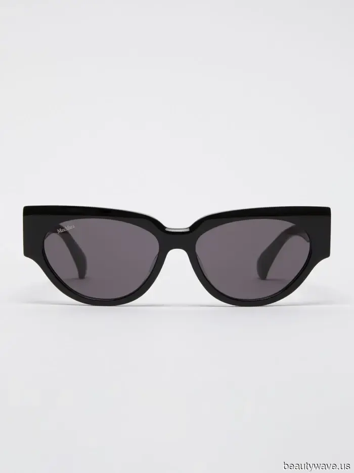 Ich weiß, dass du stilvoll bist, wenn du gerade Strickwaren in dieser schicken Farbe trägst, anstatt in Schwarz oder Braun.