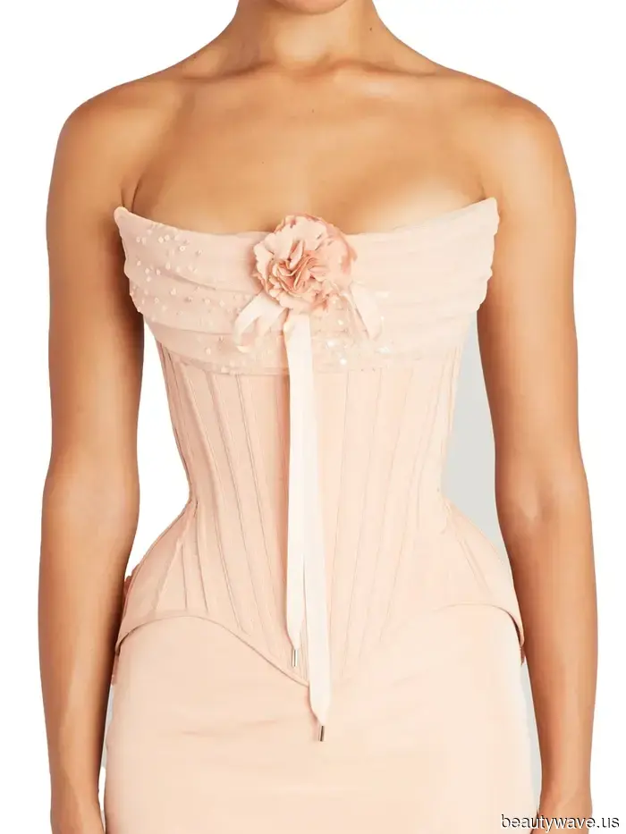 A Blush Wiederhoeft Outfit and a "Haunted Saloon" After-Party Made This California Wedding Unforgettable…