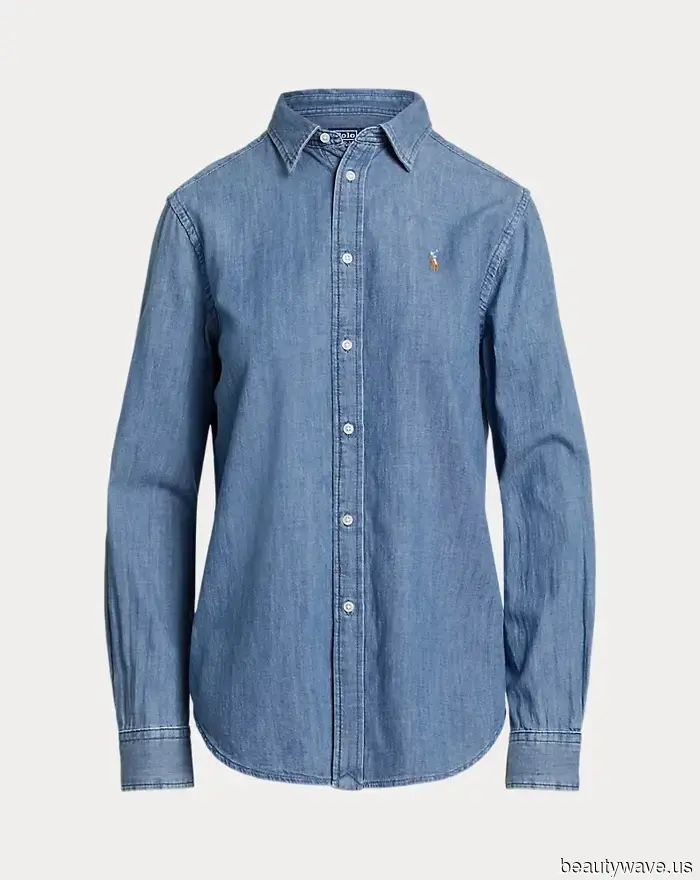 Preppy, artisticamente disordinato e molto 2026: il Ralph Tuck è il segreto per un layering senza sforzo