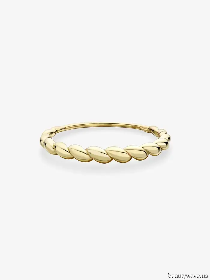 The Jewelry Trends I Notice on Every Corner of the Upper East Side