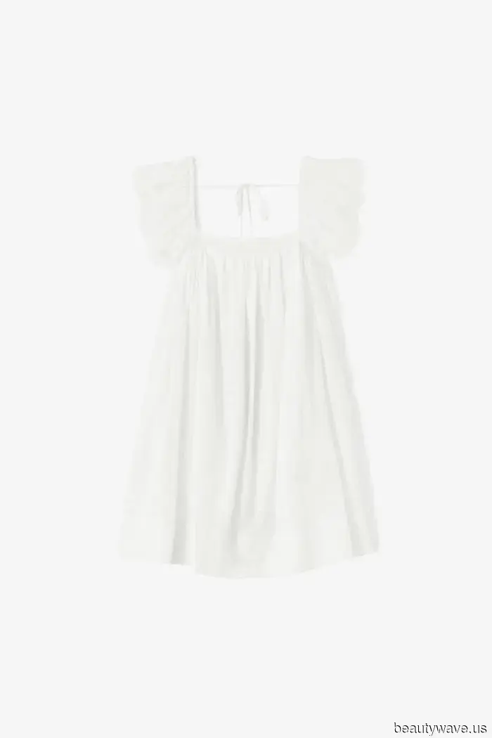 Ogni donna francese elegante ha uno di questi bei vestiti nel proprio guardaroba estivo capsule.