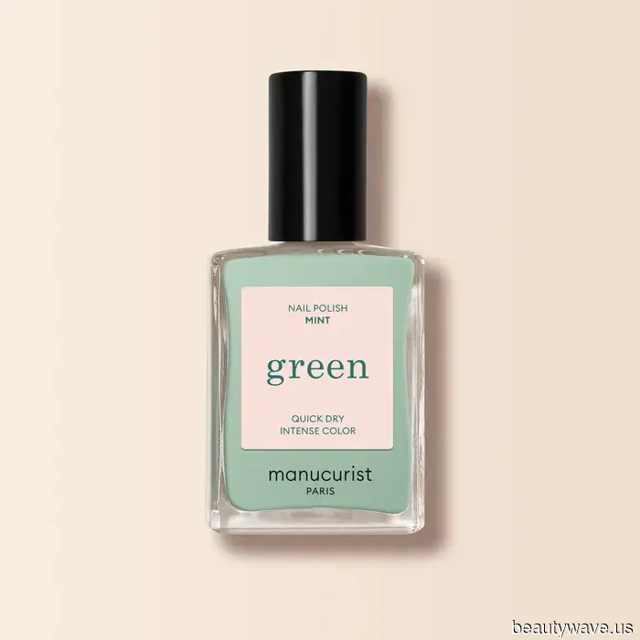 If you prefer short nails, you'll definitely want to save these 11 spring styles right away.