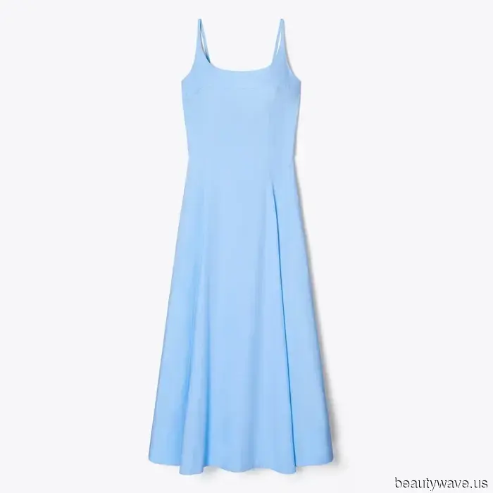 Achieving a fashionable look this summer is as simple as combining these two color trends.