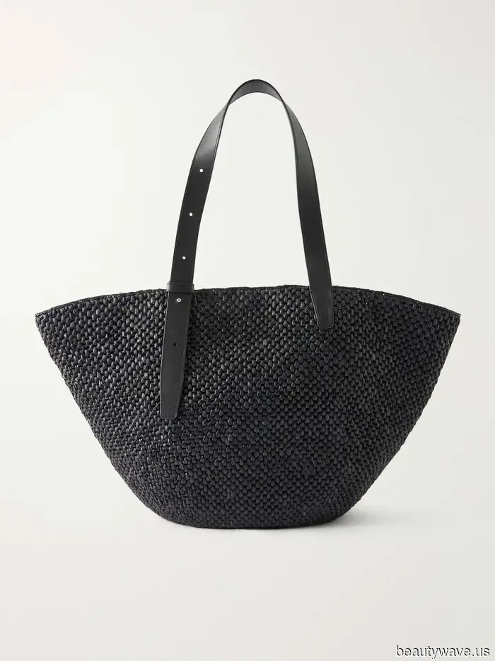 Neither Leather nor Suede—This Is the Sophisticated Bag Trend Stylish Women Revisit Each Summer