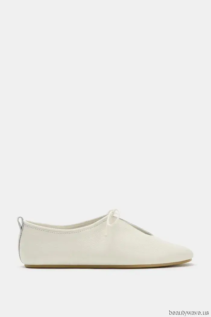 H&M has just released a $40 version of the flat shoe trend that all the celebrities are already sporting this fall.
