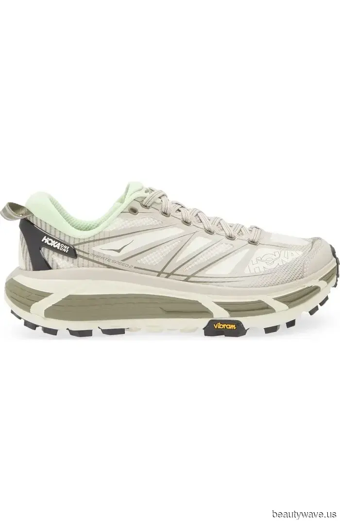 11 Nordstrom Sneakers on Sale That Fashion Enthusiasts Are Pairing with Jeans This Fall