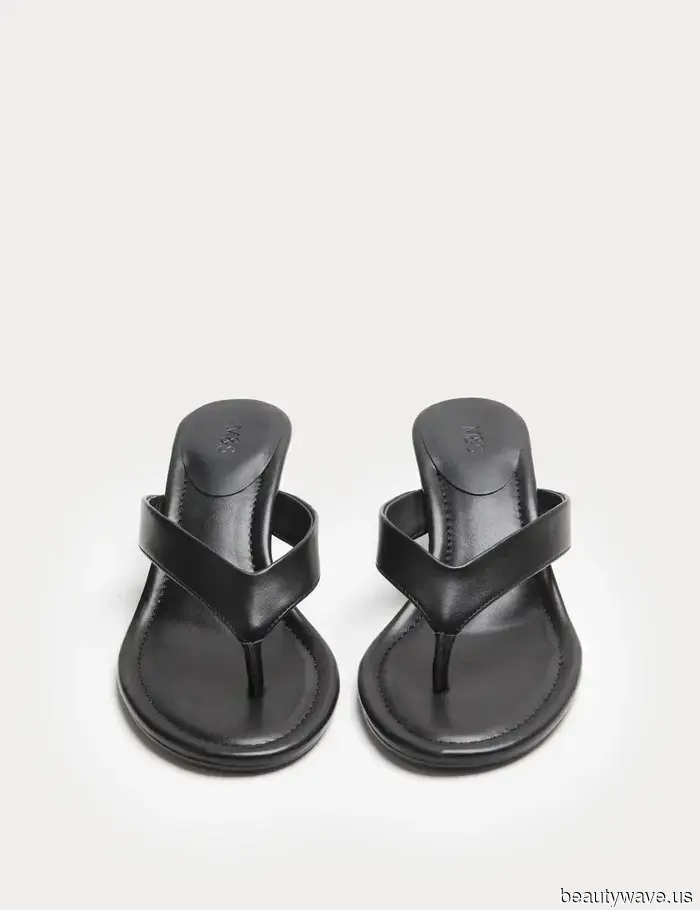 If you plan to sport polka dots this spring, style them like this.