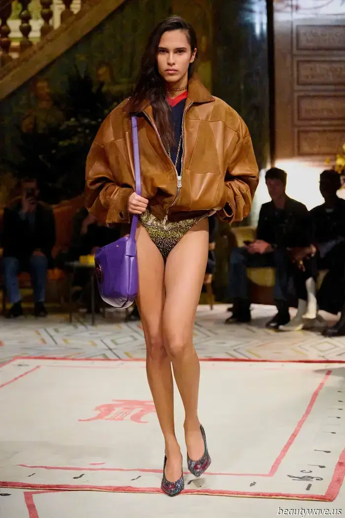 Dario Vitale Infuses Sex Appeal and Miami Beach Luxury into His Debut for Versace
