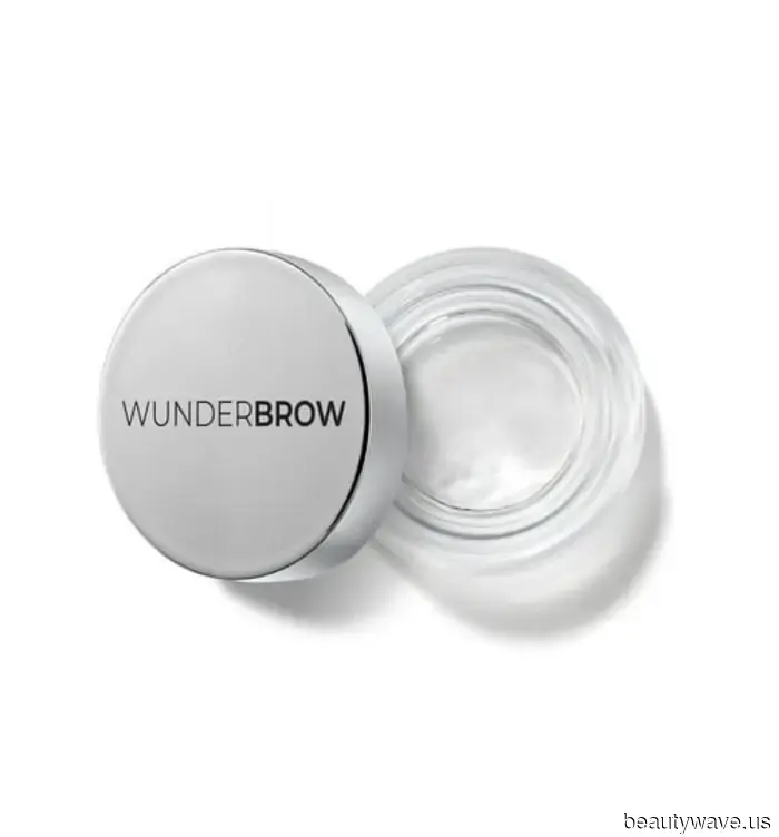 "Devon Aoki Makeup" is ideal for round faces like mine, so I consulted an expert on how to achieve the look.