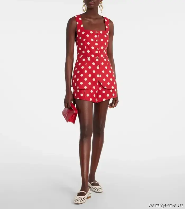I believed polka-dot dresses were the best, until I tried on this stylish alternative.