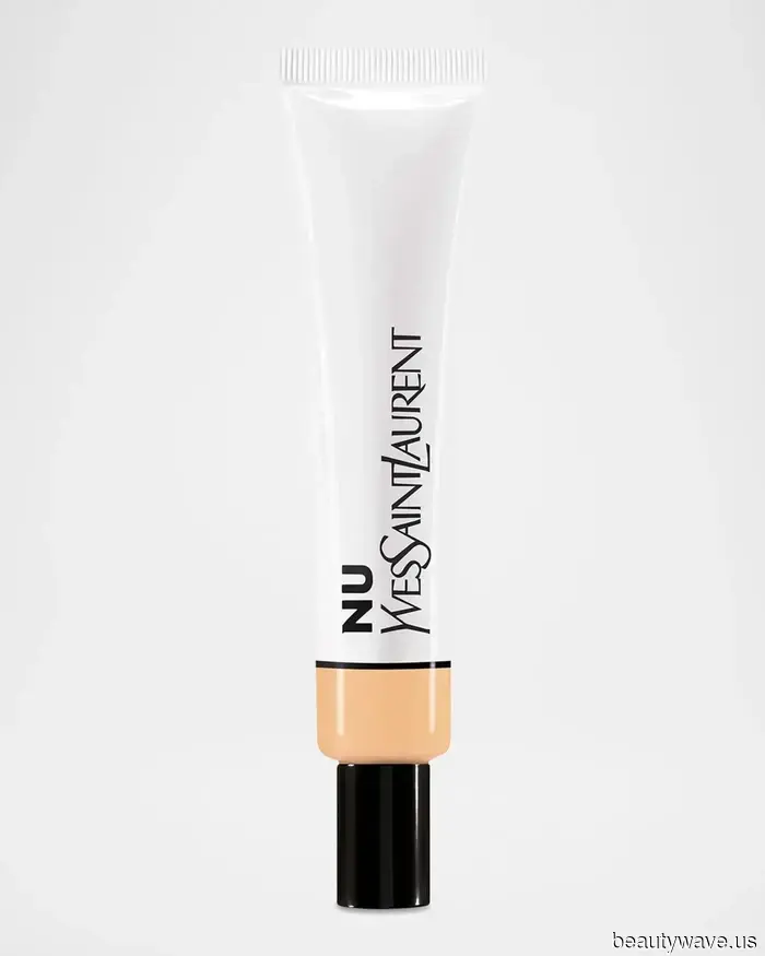 I'm Traveling from NYC to L.A.—Here’s What I'm Bringing for the Month.