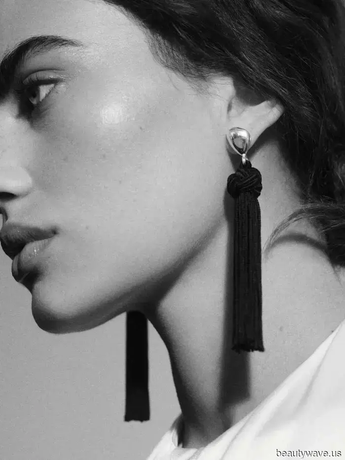 Reformation has just introduced a new jewelry line—here's what I anticipate will sell out first.