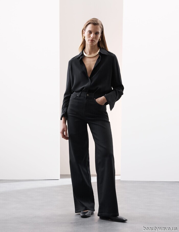 You can pair jeans with almost anything, yet it's this "mundane" piece that gives them an elegant touch.