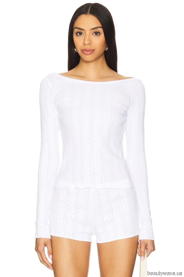 If you want to look stylish (not corny) this 4th of July weekend, opt for this, this, or this.