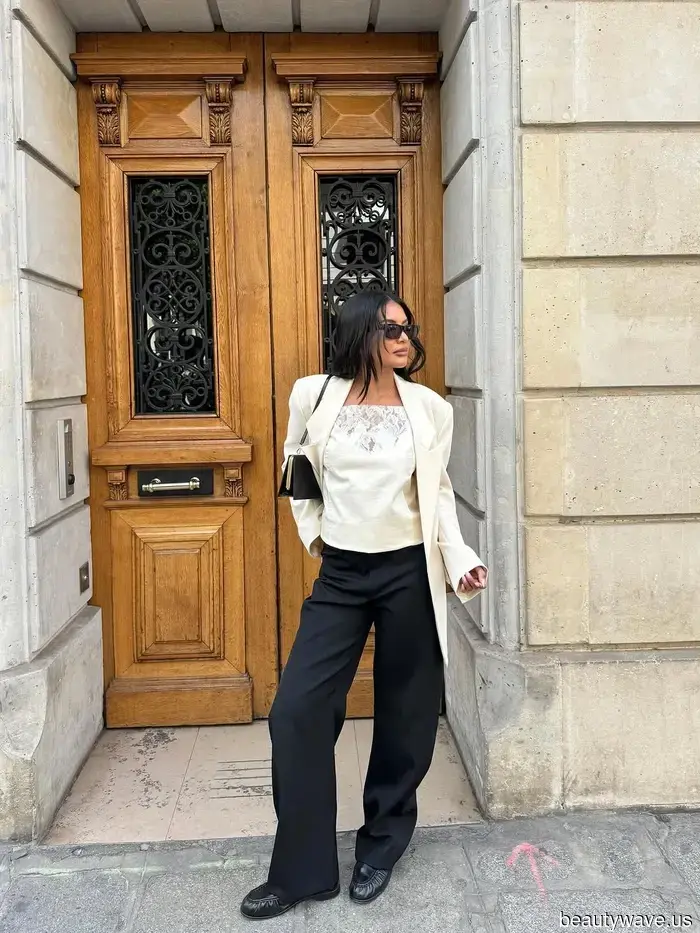 Adiós, Bailarinas: Las It Girls en Londres, Nueva York y París están priorizando esta tendencia de zapatos planos este otoño.