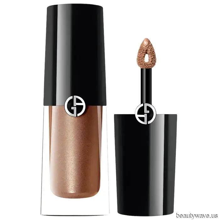 Radiant Skin! Gleam! Alluring Eyes! The Hottest Makeup Trends of Summer Are Heating Up