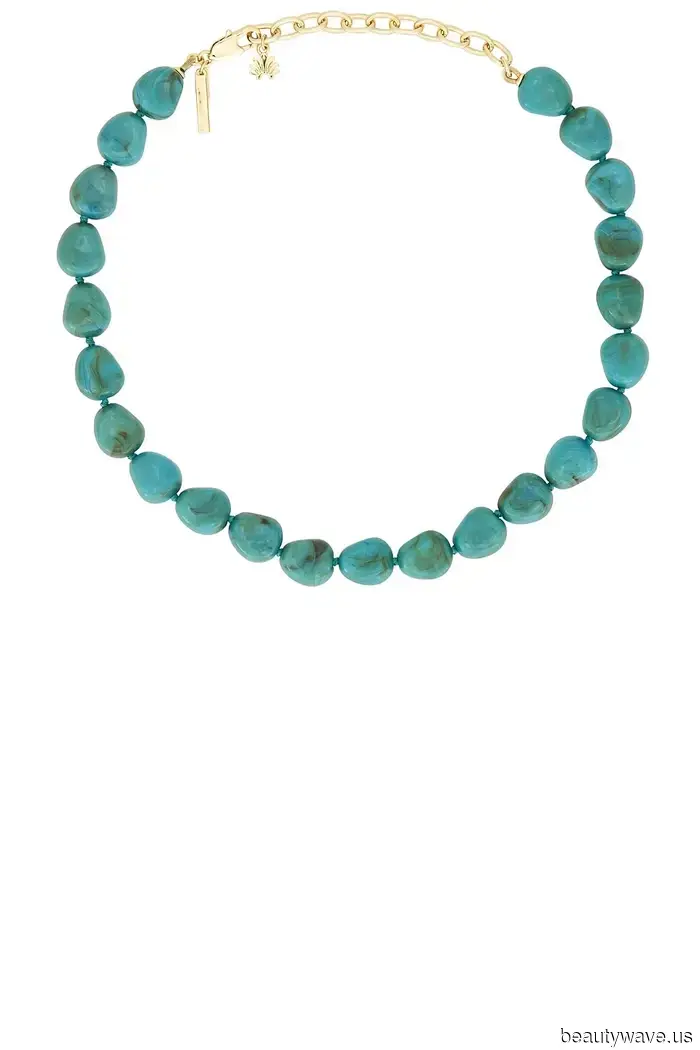 Estoy deseando unas vacaciones en la playa&mdash;39 artículos de Revolve que empacaría