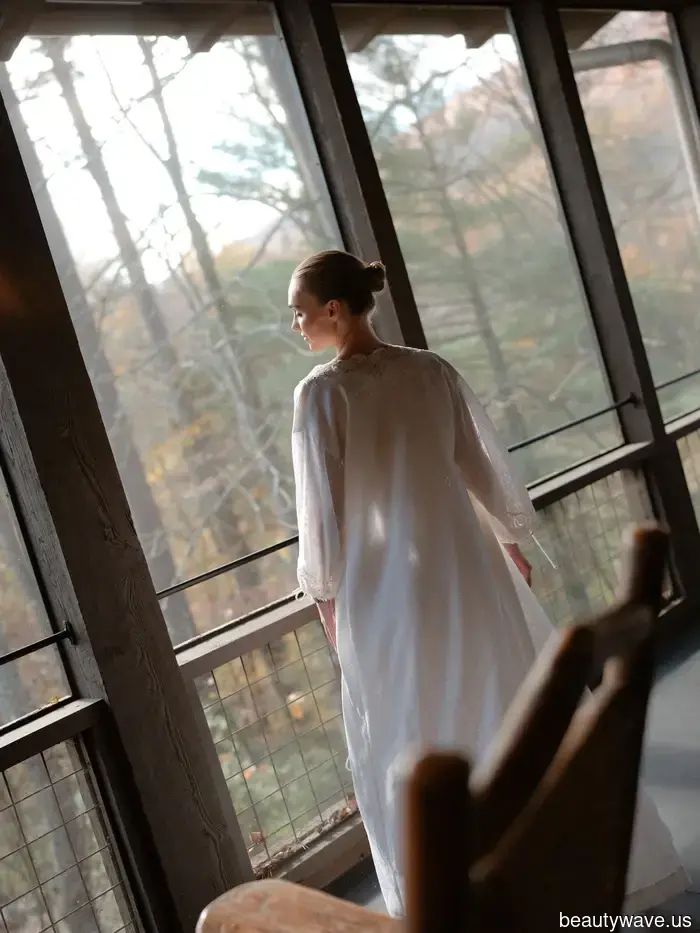 The bride chose Danielle Frankel and vintage Ralph Lauren for her wedding at Blackberry Farm.