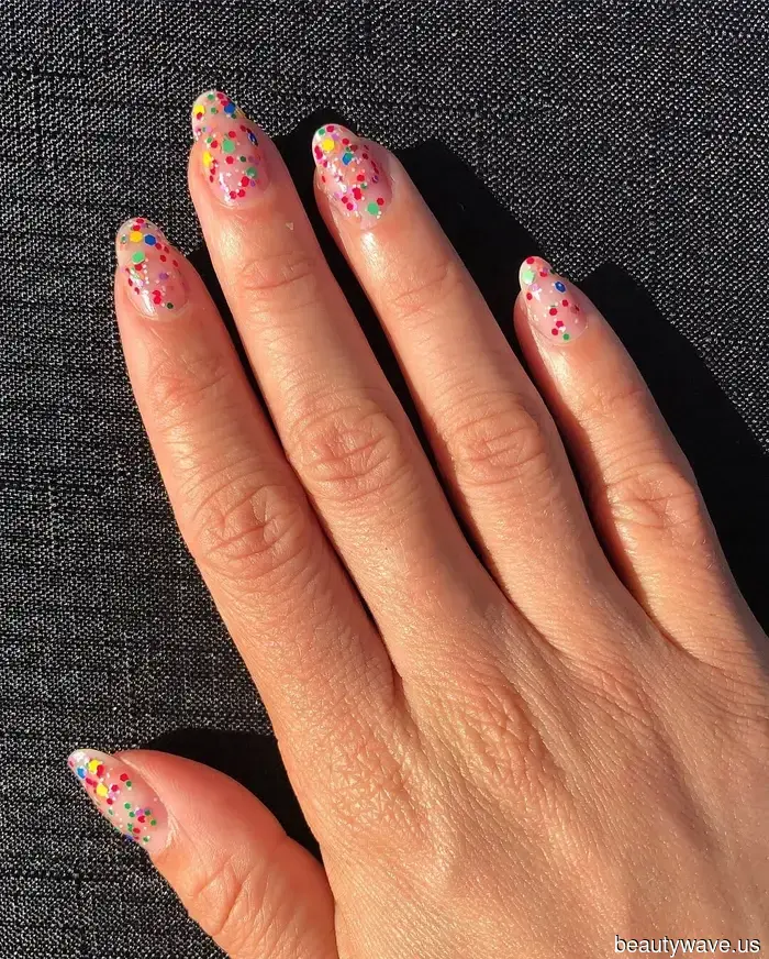 It's Confirmed: '80s Nails Have Made a Comeback—17 Stylish Designs Reviving This "Outdated" Trend…