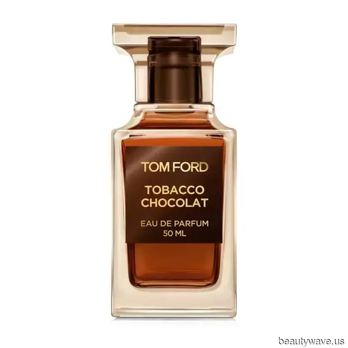 Chic individuals are already exchanging their summer fragrances for this refined autumn scent.