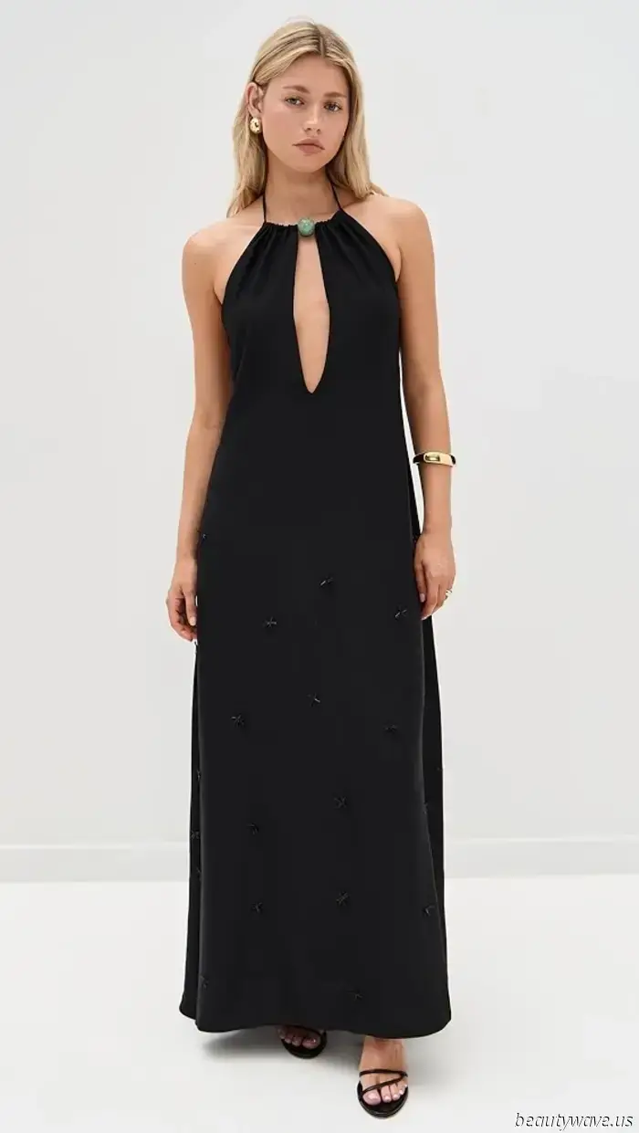 Dimentica le sandali—questo è lo stile di tacco che rende eleganti i vestiti con scollo a halter