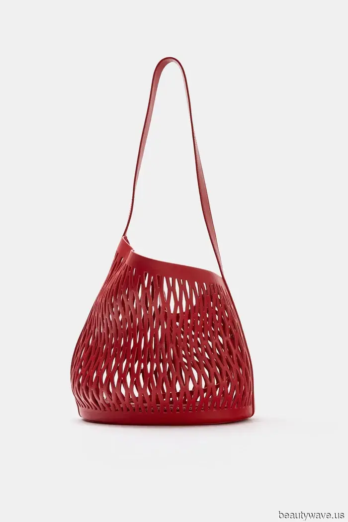 I'm a New Yorker residing in Paris—40 Zara pieces I would purchase to fit in with the locals.