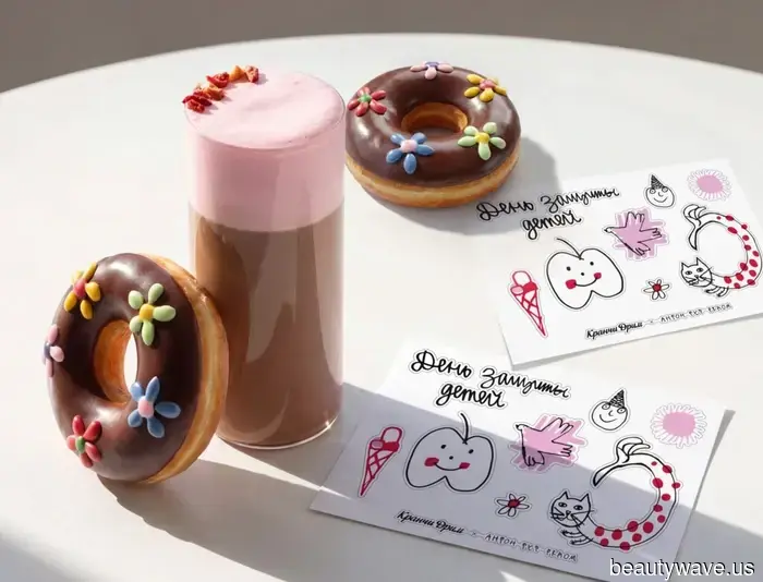 "Crunchy Dream" and the charitable foundation "Anton is Nearby" have released limited edition donuts.