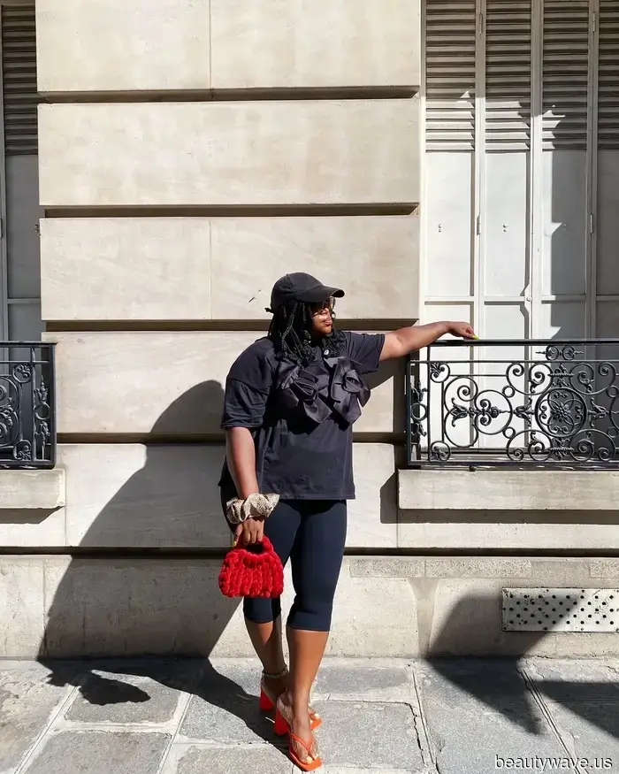 Leggings Are All I Feel Like Wearing at the Moment—These 5 Tops Make Them Appear Thoughtful