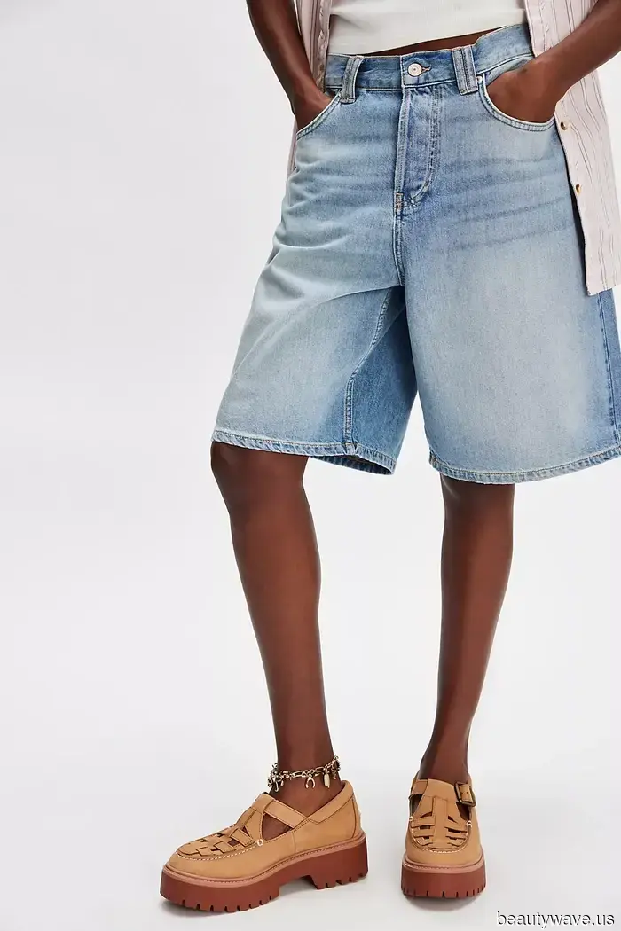 Suki Waterhouse communicates with her clothing and believes that they acquire unique powers when she wears them repeatedly.