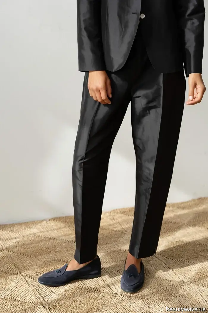 These are the sophisticated, refined alternatives to leggings that epitomize the fashion-forward woman.