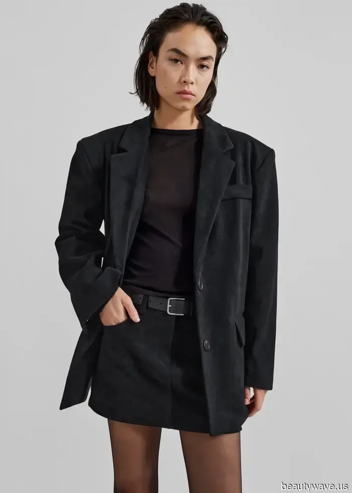 6 Stylish Blazer Looks That Trendy European Women Are Sporting