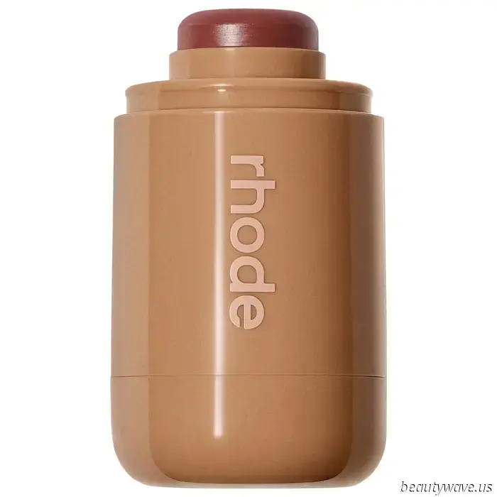 Pinterest, Instagram, and TikTok Concur: "Toasted Blush" is Set to be a Major Makeup Trend This Autumn