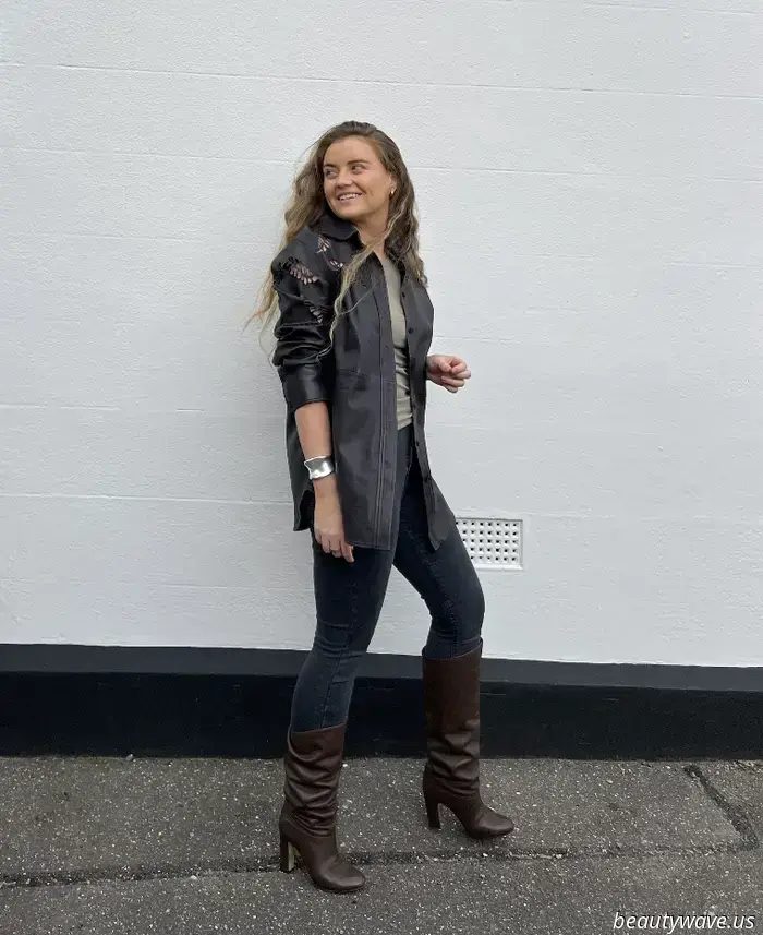 These Legendary Topshop Skinny Jeans Have Returned After Being Discontinued and Are Set to Make a Comeback.