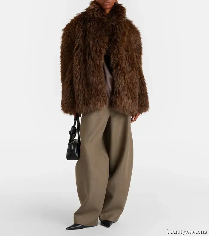 From Luxurious to Surprising: I Predict Celebrities Will Request These Holiday Presents