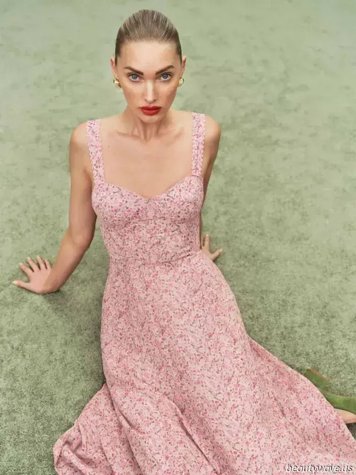When fashion enthusiasts shy away from neutrals, they opt for this attractive dress color instead.