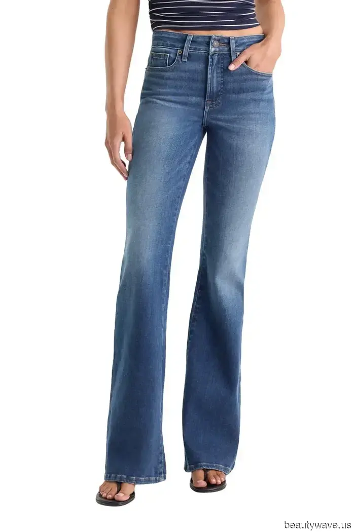 Not Barrel Jeans—These Are the Denim Trends Taking Over from Last Fall's Most Popular Styles.