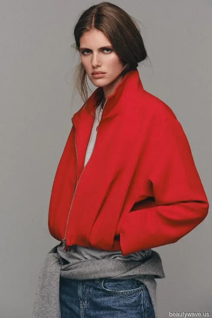 Fact: If a French girl entered Zara today, she would leave with these items, these items, and these items.