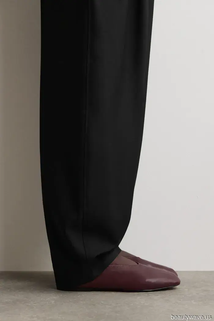 9 New Stylish COS Purchases That Will Be Sold Out Before Fall Comes