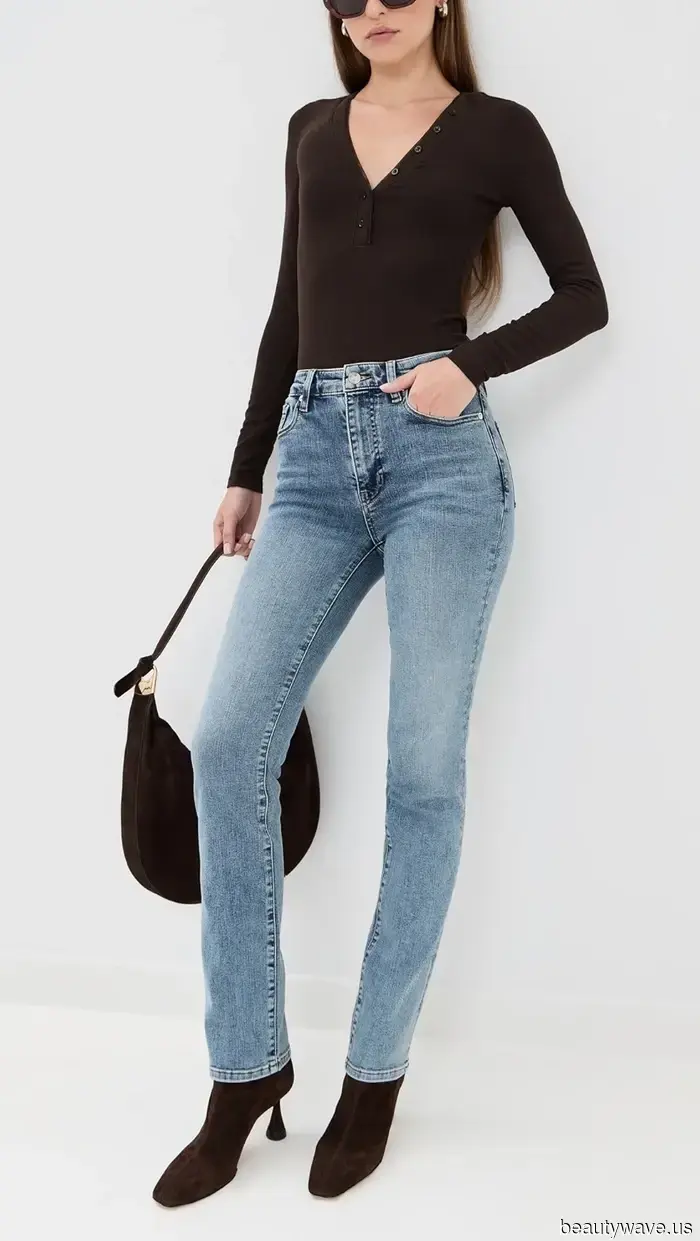 5 Outfit Ideas to Make Light-Wash Skinny Jeans Feel Fresh and Trendy for 2026, Not Outdated