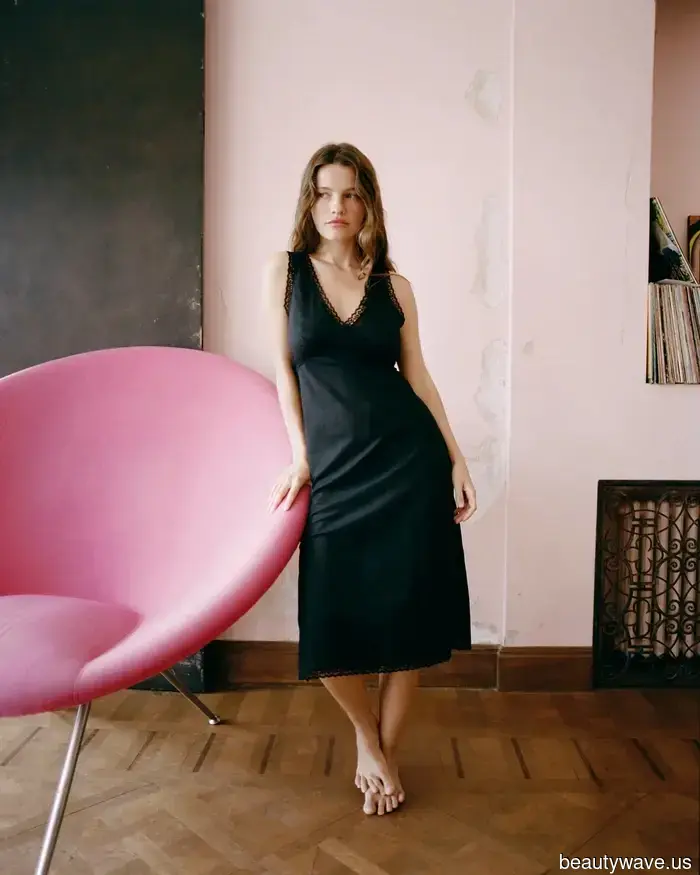 Da Prada a Zara&mdash;Ecco tutto ciò che c'è nella lista dei desideri di Alexa Chung in questo momento