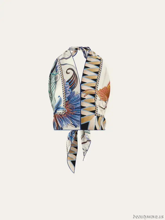 The Most Fashionable Girls in New York Only Opt for This Summer Shirt Trick When Temperatures Reach 85°F.