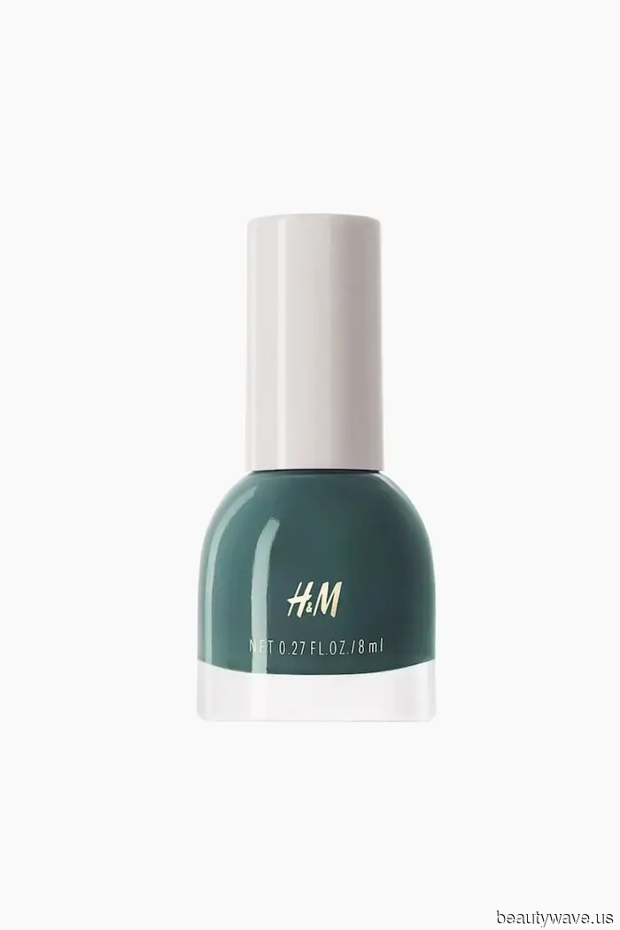 I Aim to Achieve a Timeless, Chic, and Effortlessly Elegant Look This Autumn—These 9 Pedicure Colors Meet the Criteria.