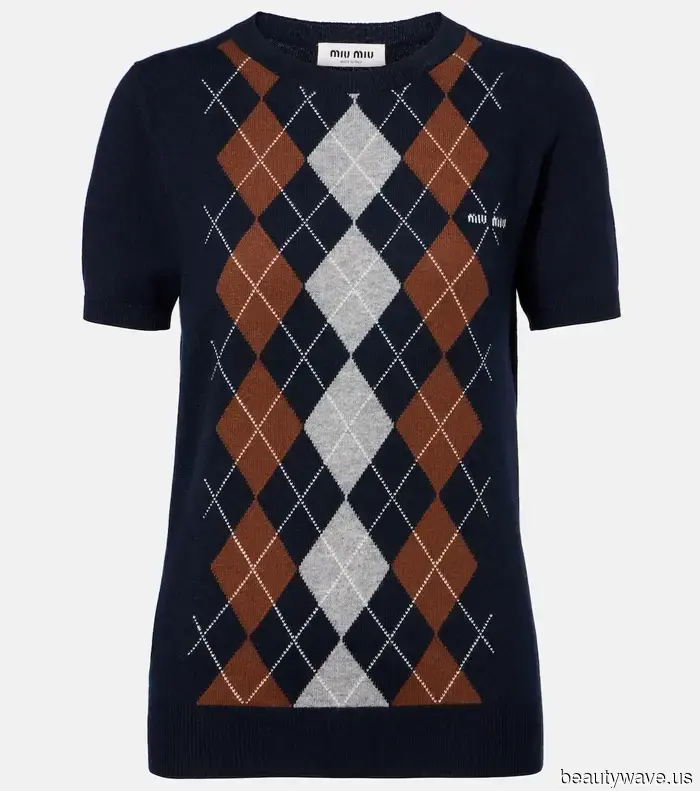 As stated by NYFW, These 6 Trends Will Be Worn by Everyone by Spring 2026.